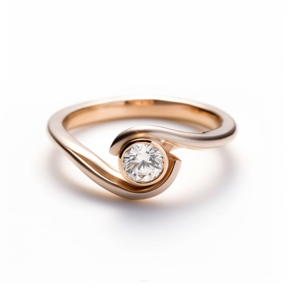 Pierscionek z kryształem